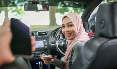 Women Taxi Service Now In Oman