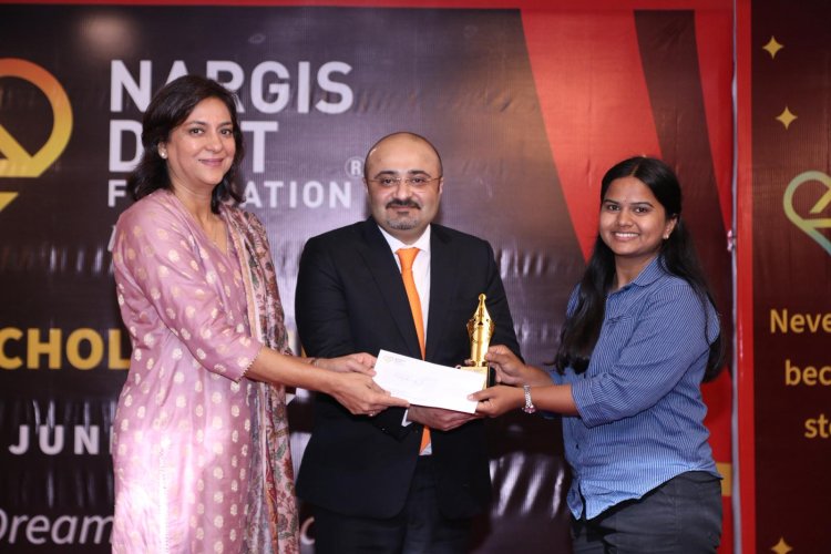 A Tradition of Giving: Nargis Dutt Foundation Awards Scholarships, Upholding Sunil Dutt's Belief in Education