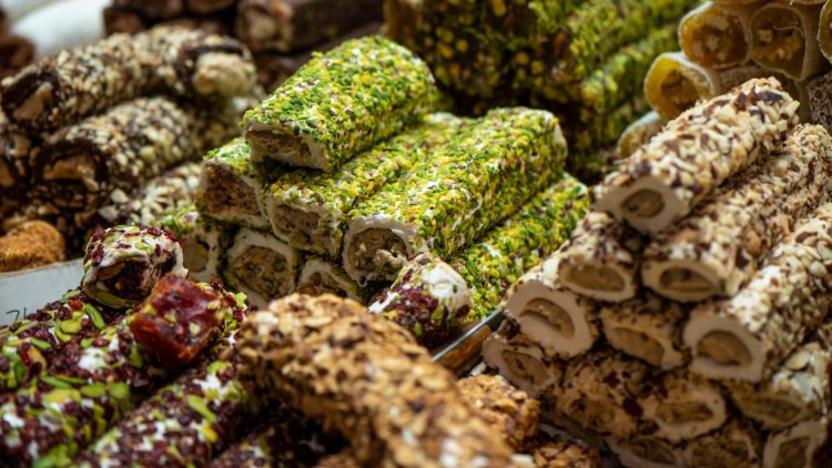 Exploring Dubai’s Finest Dessert Destinations: From Turkish Delights to Michelin-Starred Masterpieces
