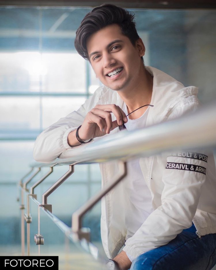 Mohak Narang: From Hisar to Stardom as India’s Romantic Content Creator and Fashion Icon