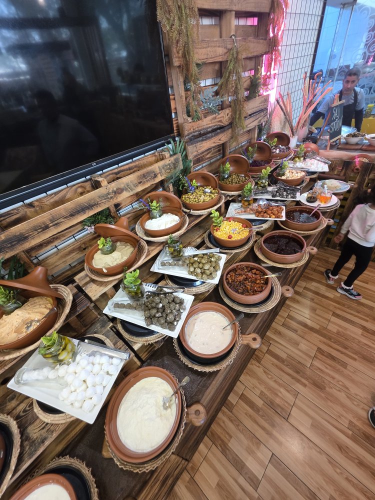 Lemon Bahrain – A Culinary Gem on Saar-Budaiya Highway