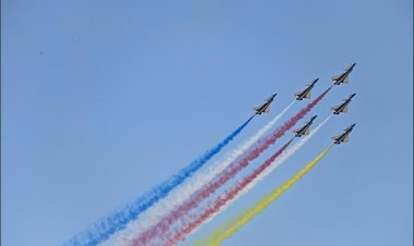 SkyView Returns to Dubai Airshow 2025 With Festival Vibes, Jet Thrills & Astronaut Encounters