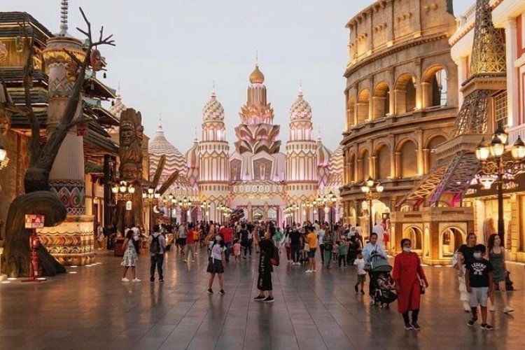A Thrilling Week in Dubai: From Tech at GITEX to Fun at Global Village