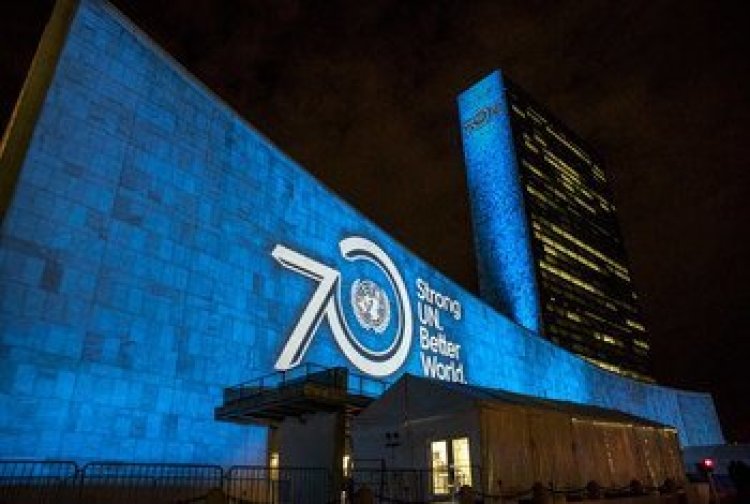 Bahrain Landmarks Illuminate in Blue to Mark United Nations Day