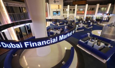 Most Gulf Markets End Lower Amid US Rate Cut Uncertainty