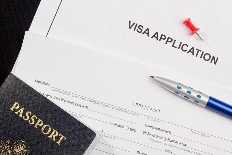 Kuwait Sets Entry and Visit Visa Fees at KD10 Per Month Under New Regulations
