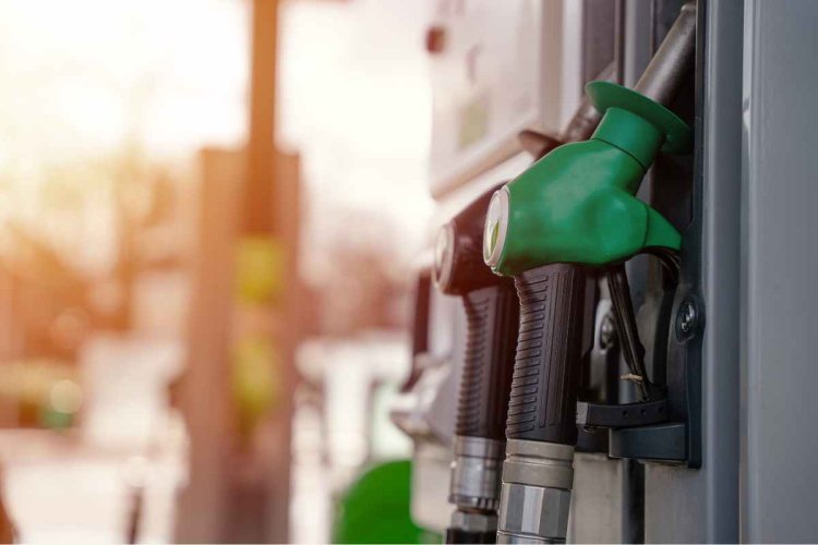 UAE Petrol Prices for January 2026 May See Slight Dip as Global Oil Prices Ease