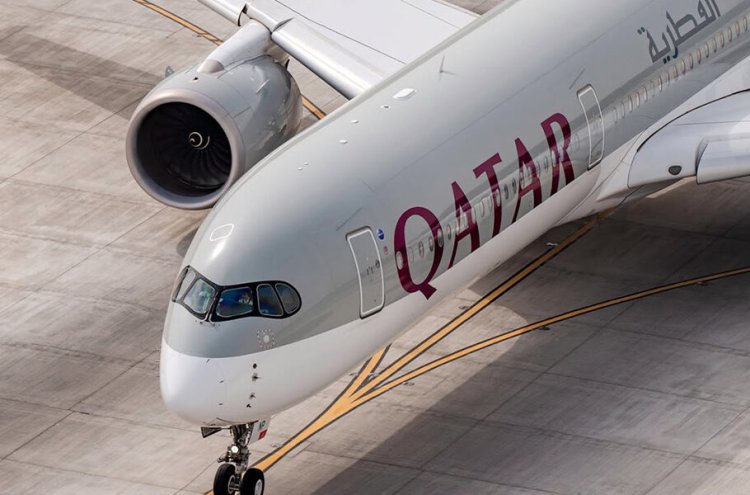 Qatar Airways Makes Aviation History with Starlink Launch on Boeing 787-8