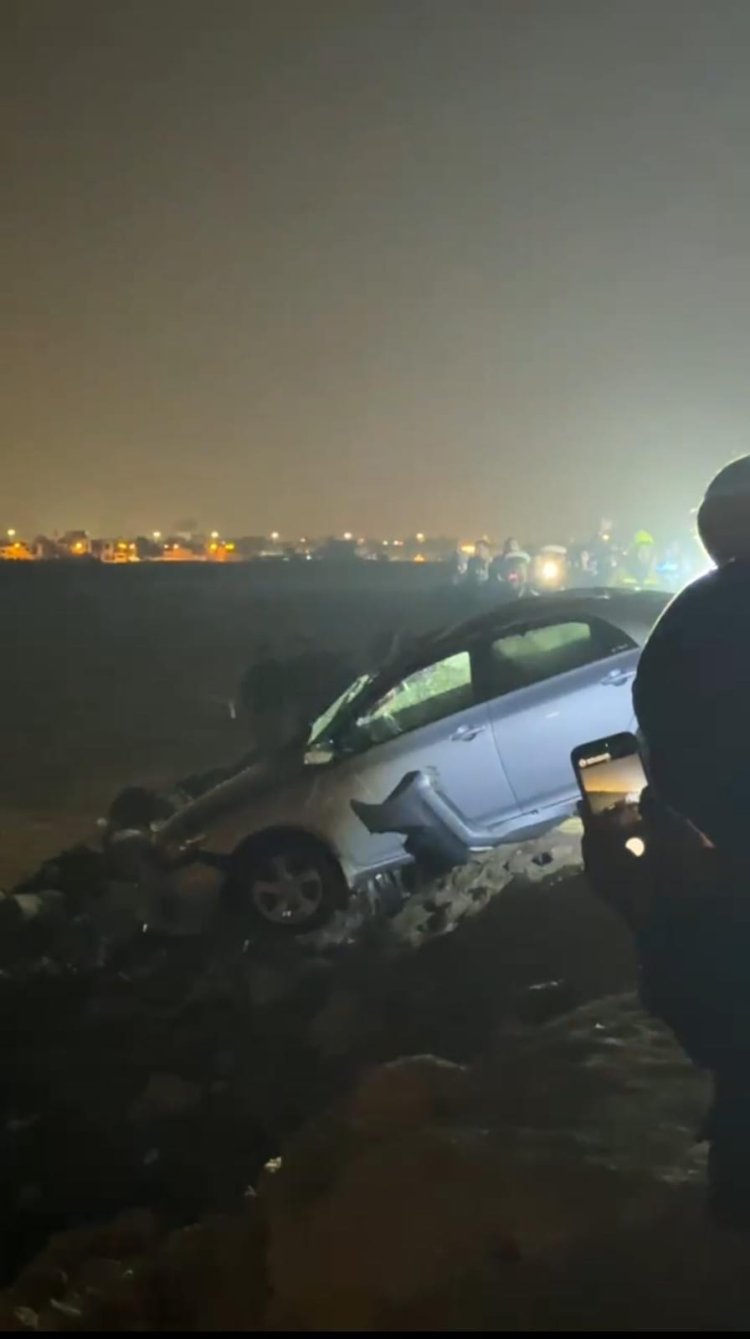 Driver rescued after car plunges into water in Bahrain’s Hidd area