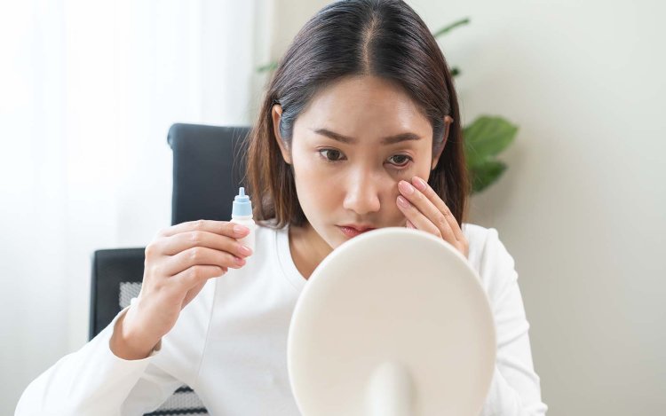 Red, itchy eyes on the rise across the UAE as viral conjunctivitis cases surge