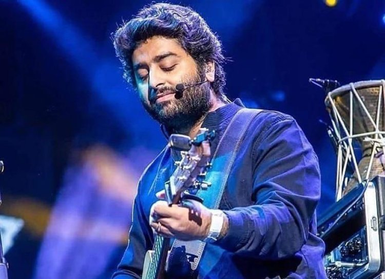 Arijit Singh steps away from playback singing, bringing an era of Bollywood romance to a close