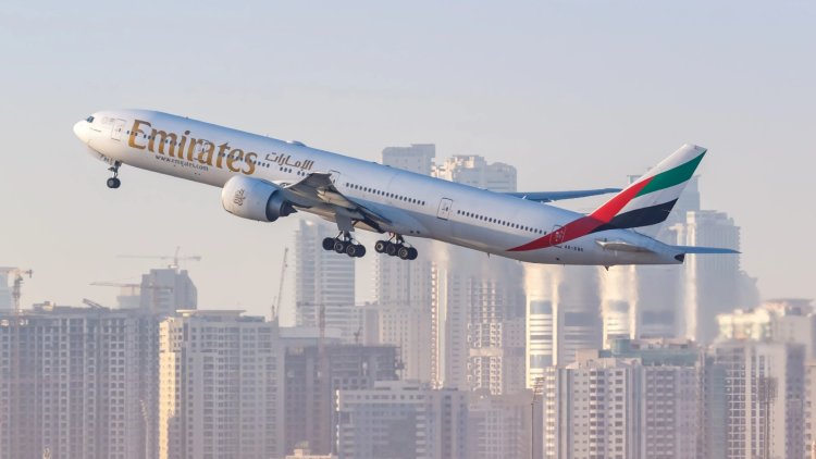 Emirates resumes limited flights from Dubai as regional airspace partially reopens