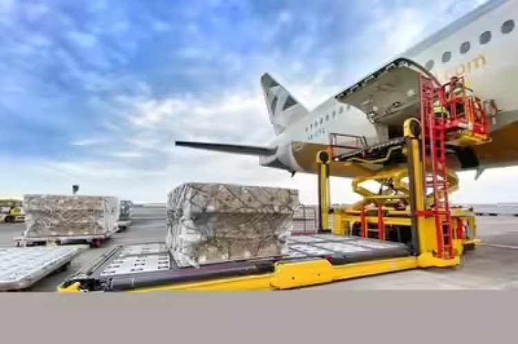 Lulu launches air cargo operation to secure fresh food supplies amid shipping disruptions