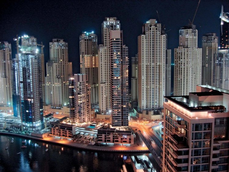 Dubai real estate brokerage commissions surge 31% to Dh13.59 billion in 2025